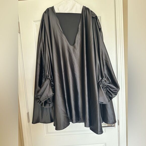 NASTY GAL Plus Size Black Satin Batwing Swing Mini Dress Size 16 - Picture 3 of 5